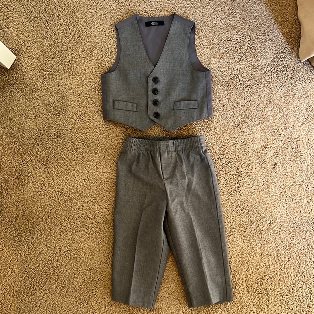 Nautica gray vest & matching pants. Size 12 months.